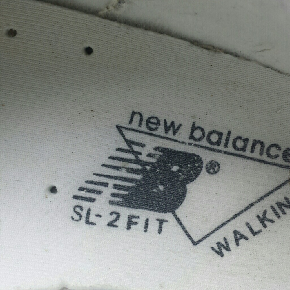 New Balance Women's Walling Shoes Sz 8.5 - Picture 6 of 6
